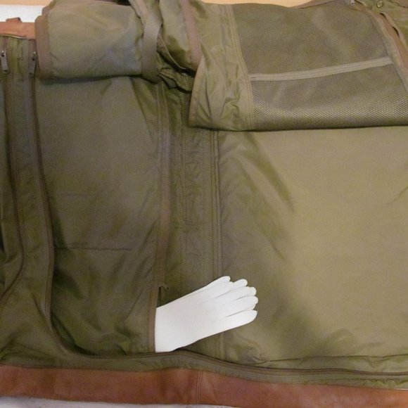 HARTMANN GARMENT BAG CARRY ON LUGGAGE LEATHER 4 SUITER EXTRA PACKING SPACE. - Picture 14 of 16